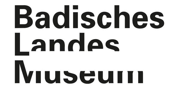 Logo des Badischen Landesmuseums mit schwarzem Schriftzug auf weißem Grund